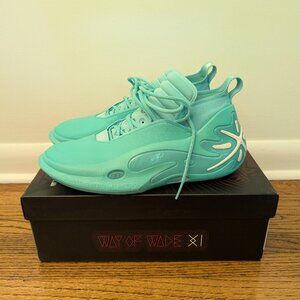 Like New Way of Wade 11 "Liberty" - Size 13